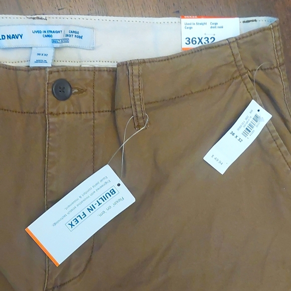 Old Navy Cargo Pants - Picture 2 of 6